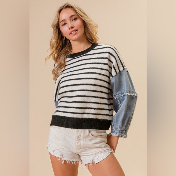 BiBi Black and White Striped Sweater Denim Sleeves Oversized Size M New - Picture 4 of 6